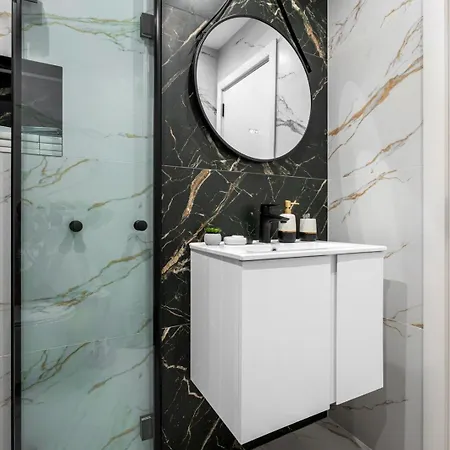 New Premium 1br In W/ Terrace Апартамент